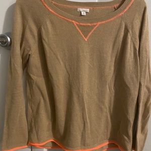 Gap sweater